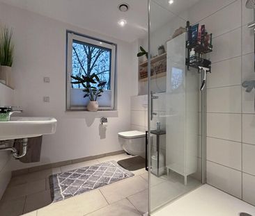 Moordeich: Moderne 2-Zimmer-Wohnung mit Außenstellplatz - Photo 3