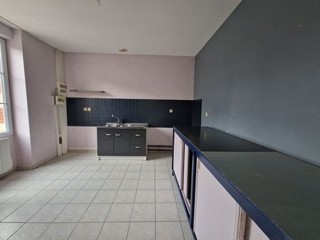 Location maison 3 pièces, 85.42m², Chemillé-en-Anjou - Photo 2