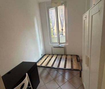 Trilocale nei pressi di Via Indipendenza e della Stazione - Photo 4