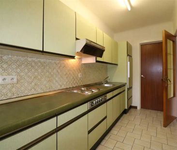 Appartement met 2 slaapkamers en garage te midden van centrum - Photo 2