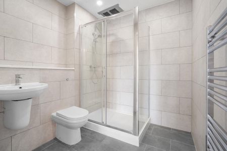 2 bedroom apartment to rent - Photo 5