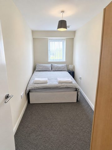 2 bedroom flat to rent - Photo 2