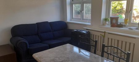 1 bedroom terraced house to rent - Photo 3