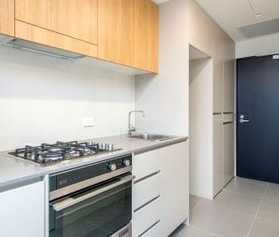 One Bedroom Unit in Arena Building - Photo 4