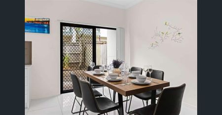 Fully furnished Townhouse $790/W - Photo 5