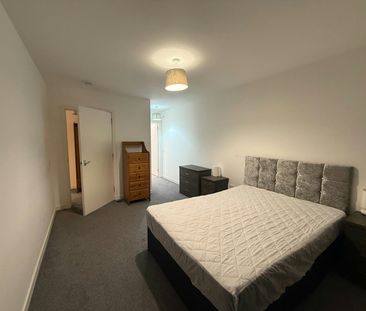 Flat to rent on - Photo 4