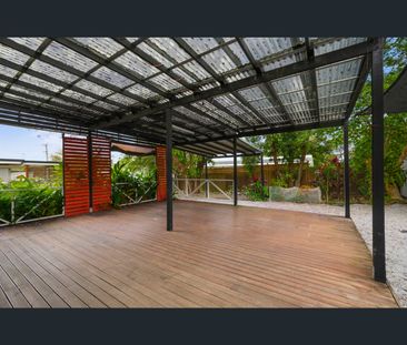 27 Beryl Street, Coffs Harbour, NSW 2450 - Photo 2