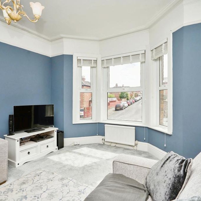 4 bedroom detached house to rent - Photo 1