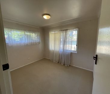 23 Clifton Street, Biggera Waters - Photo 2