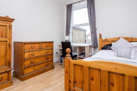 Brandville Road, West Drayton, Middlesex, UB7 - Photo 4