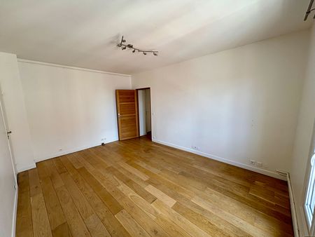 Location Appartement 2 pièces 44m² ST DENIS 93200 - Photo 3