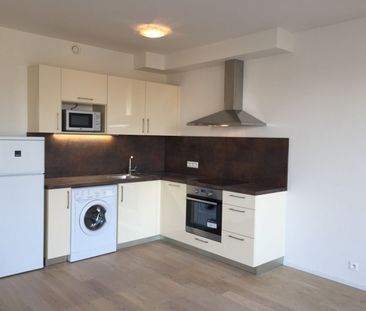Pronájem bytu 1+kk • 35 m² bez realitkyAltajská, Praha - Vršovice - Photo 2
