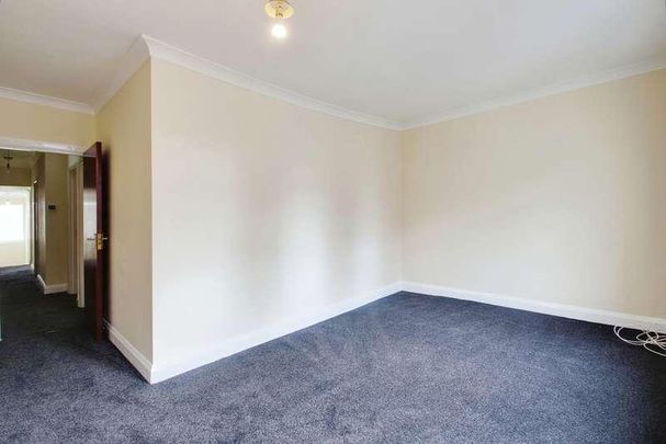 Clayton Road, Hayes, UB3 - Photo 1