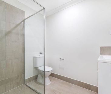 Low-Maintenance Modern Living in a Convenient Location - Photo 5