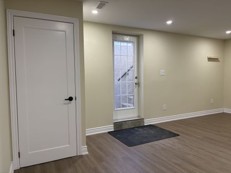 For Lease - 40 Houghton Street, Cambridge, Ontario - Photo 4