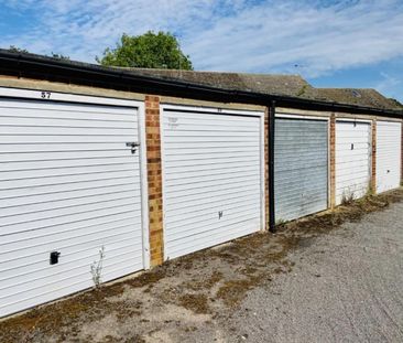 1 bedroom Flat To Let - Photo 4