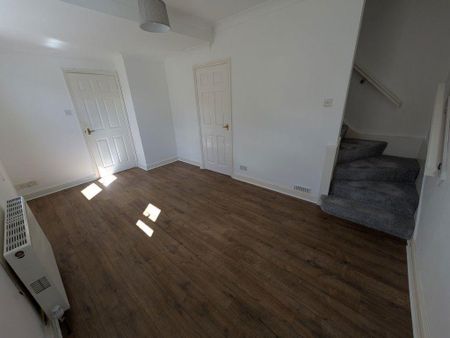 1 bedroom maisonette to rent - Photo 2