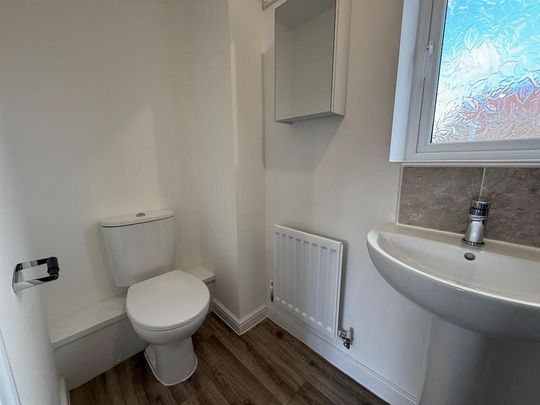 3 bedroom detached house to rent - Photo 1