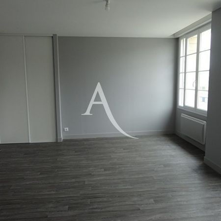 Location Appartement 1 pièce 27m² - Photo 4