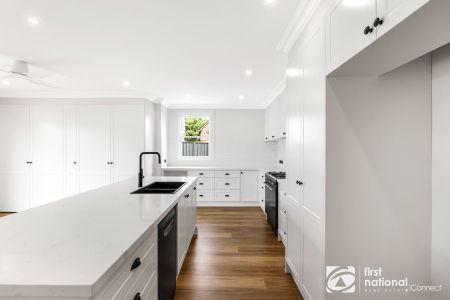 Heritage Charm Meets Luxurious Living - Contact Agent For Inspection - Photo 3