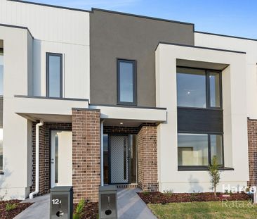 Comfort, Space & Convenience in the Heart of Wollert - Photo 3