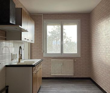 Location Appartement 4 pièces 89m² PORTES LES VALENCE 26800 - Photo 1