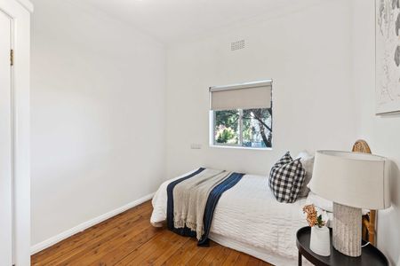 49 Dalton Street, Orange NSW 2800 - House For Rent | Domain - Photo 3