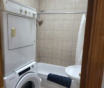 Studio for Rent for March 2026 in the Plateau Mont-Royal - Photo 2