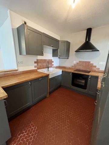 Location Appartement 3 pièces 83m² BASTIA 20600 - Photo 4