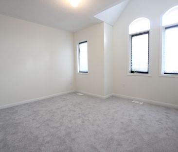 For Lease - 12 Cliff Thompson Court, Georgina, Ontario - Photo 4