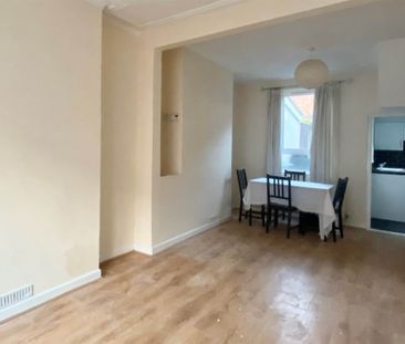 18 Hatton Drive, BELFAST, BT6 9BD - Photo 1