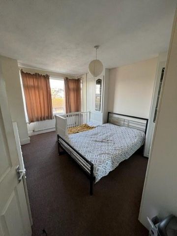 6 bedroom house to rent - Photo 5