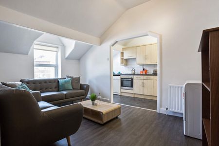 FLAT 2, 1 VICTORIA ROAD Leeds - LS6 1AS - Photo 5