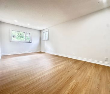 For Lease - 1319 Cumnock Crescent, Oakville, Ontario - Photo 4