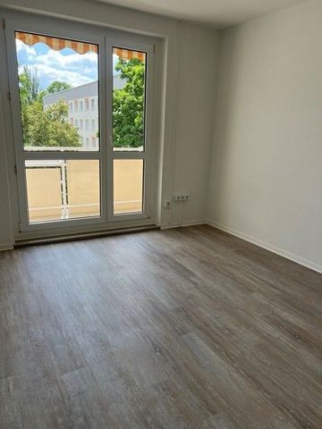 Miete mich! Schöne 2-Zimmer-Wohnung - Foto 4