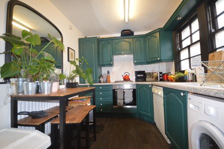 Barnard Street - Photo 4