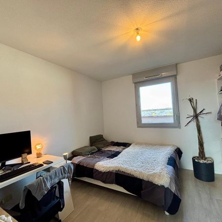 Location Appartement 2 pièces 42m² TRELAZE 49800 - Photo 4