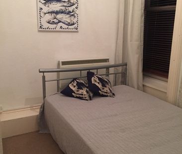 7 Bed Terraced House, Brunswick Street, S10 - Photo 4