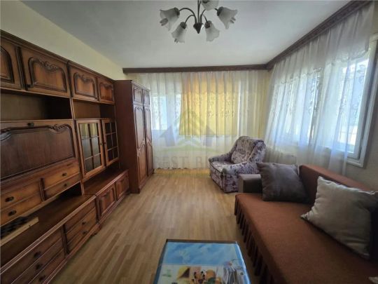 AP.4 CAM DECOM 2 BAI COLENTINA DOAMNA GHICA PARC PLUMBUITA - Fotografie 1
