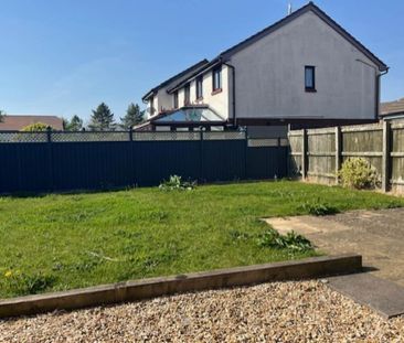 3 bedroom semi-detached house to rent - Photo 6