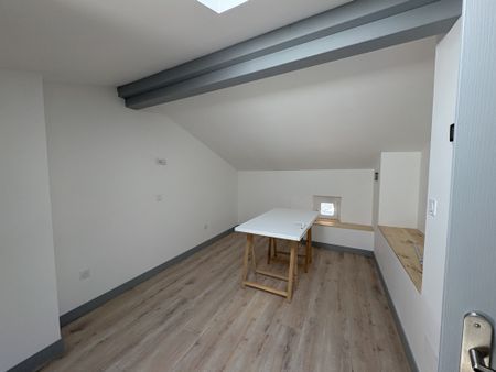 Location Maison 6 pièces 119m² LAYRAC 47390 - Photo 4