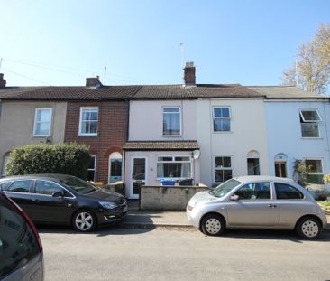 Three Bedroom Terrace House for Rent in Norwich - Photo 3