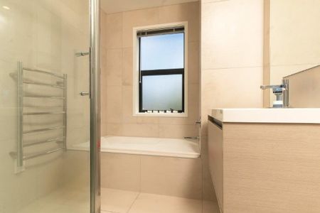 Fabulous in Flatbush - Photo 4