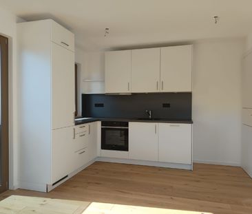 Erstbezug! 4-Zi-Dachterrassenwohnung mit EBK und TG! - Photo 5