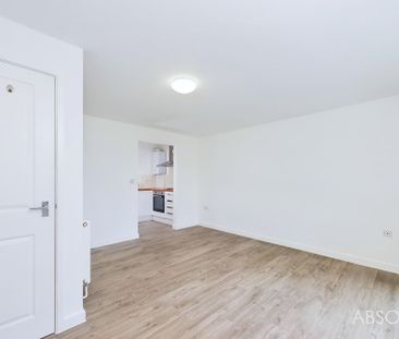 2 bed chalet to rent in 8 Great Headland Road, Preston, TQ3 - Photo 3