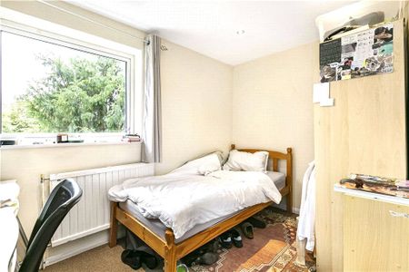 Victoria Street, Englefield Green, Egham, Surrey, TW20 0QY - Photo 3