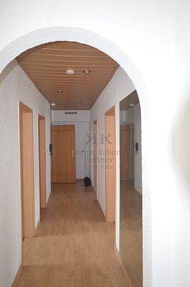 Große 3 -Raumwohnung im Altbau mit sehr viel Flair! - Foto 1