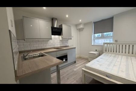 Studio Flat, Queens Road, CV1 - Photo 4
