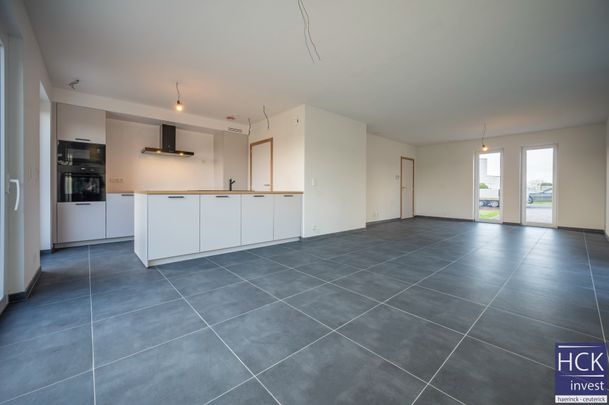 OUWEGEM - Landelijke nieuwbouwwoning met 3 SLPK. op topligging! - Foto 1