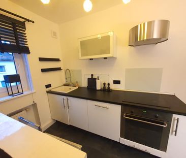 2 Zimmer Wohnung mit Balkon Nähe Düsseldorf - Photo 1